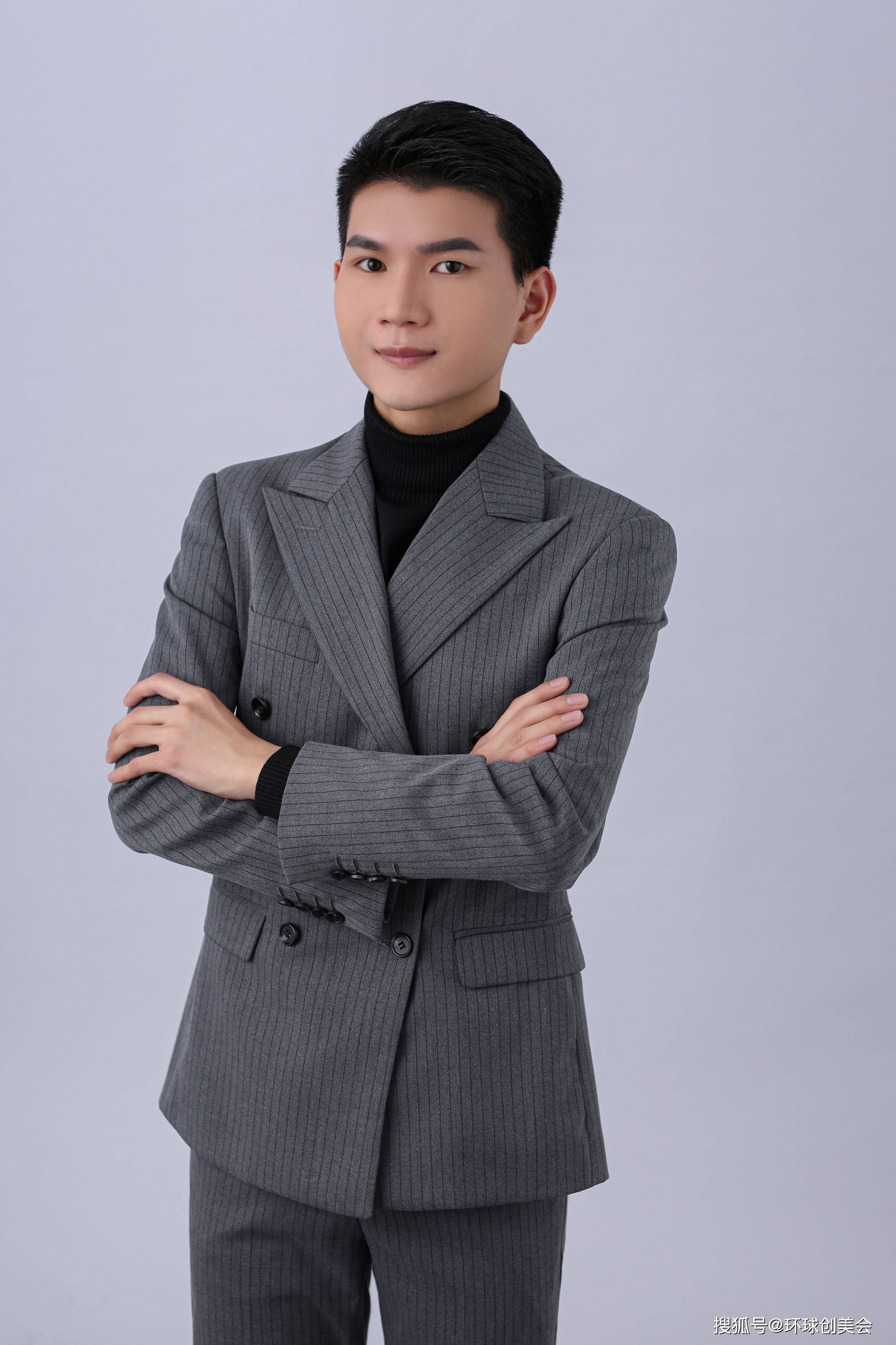 吴沙 创始人 & 执行董事